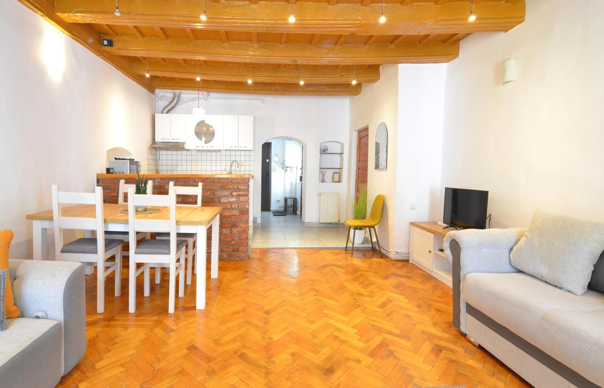 Charming Apartment - Heart Of Brasov Poarta Schei Buitenkant foto